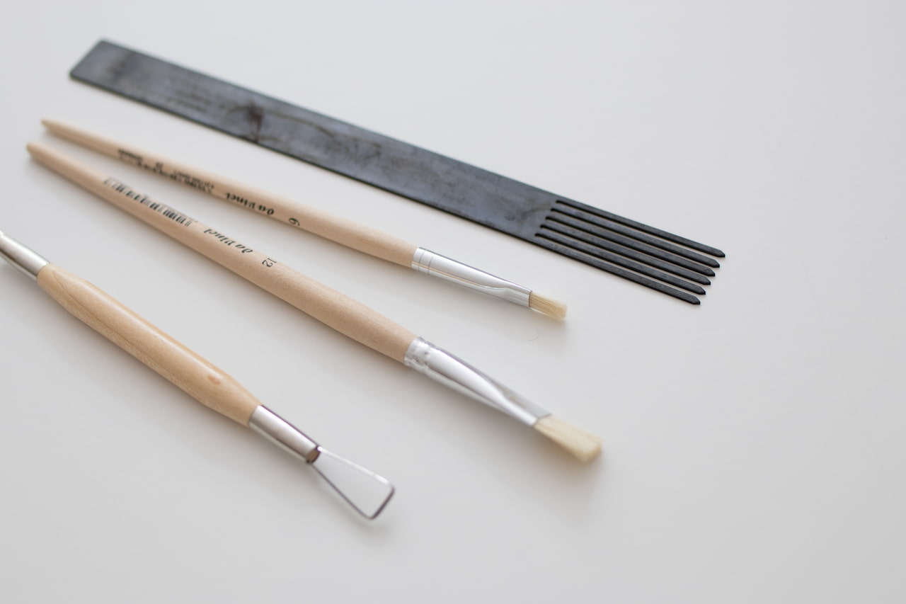 Surface decoration set