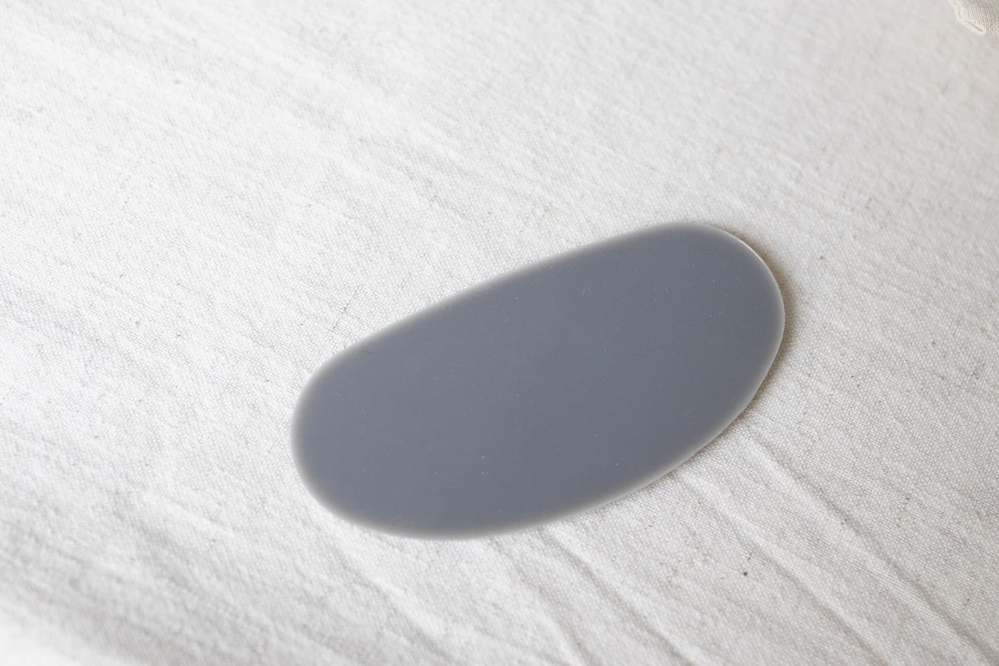 Silicone rib