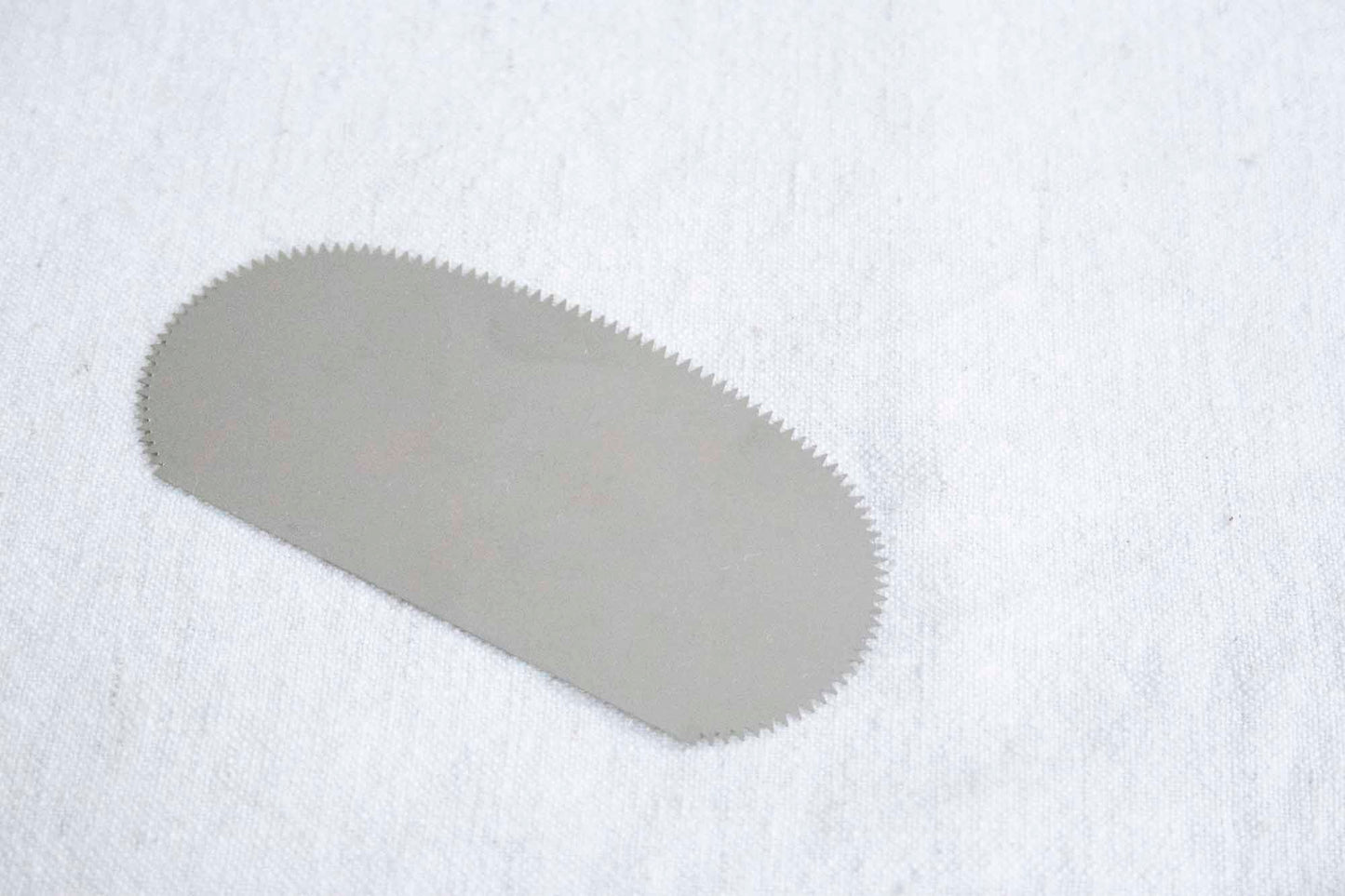 Metal Rib with Teeth