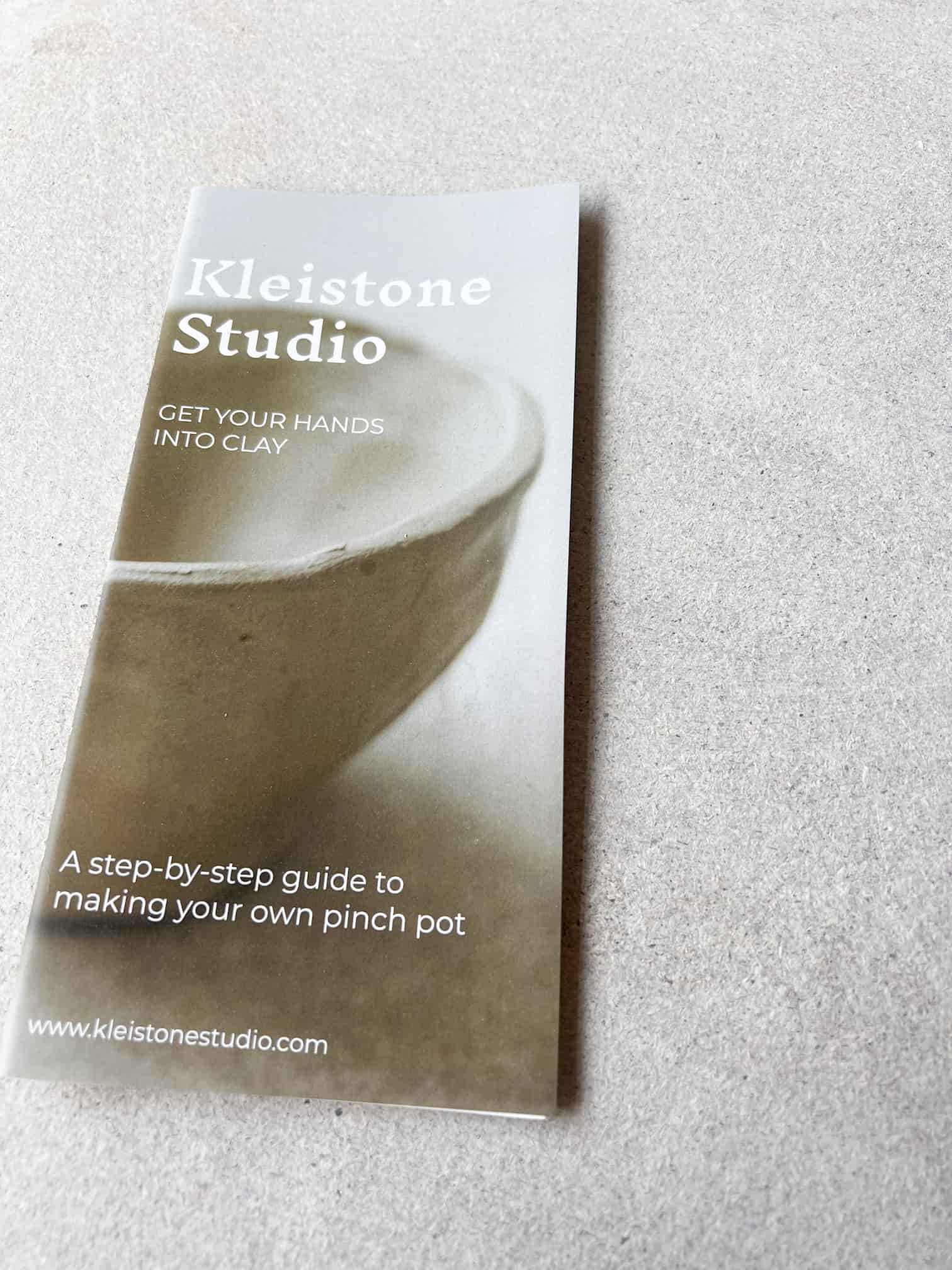 Clay to go: Kleistone Studio Clay Kit with tote bag